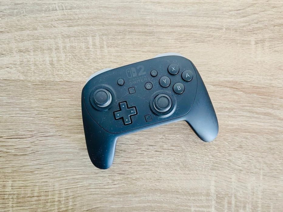 Nintendo Switch 2 + Extras