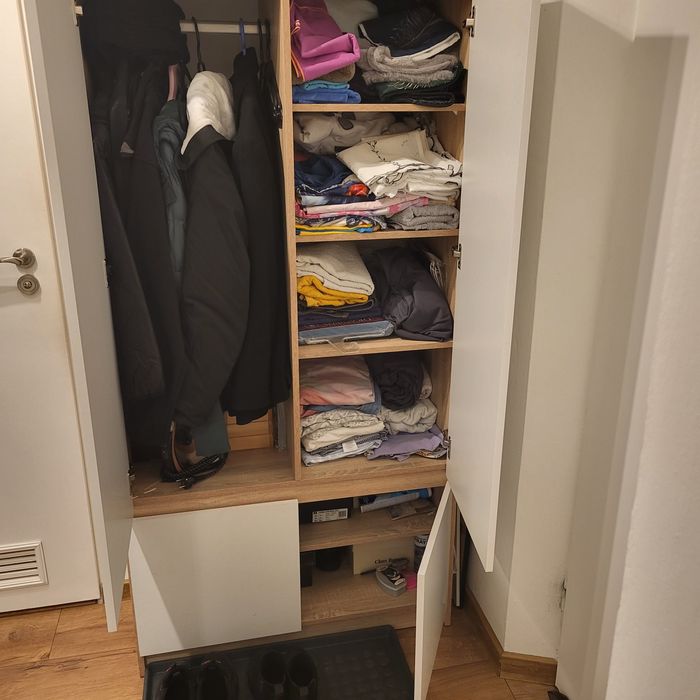 Szafa czterodrzwiowa