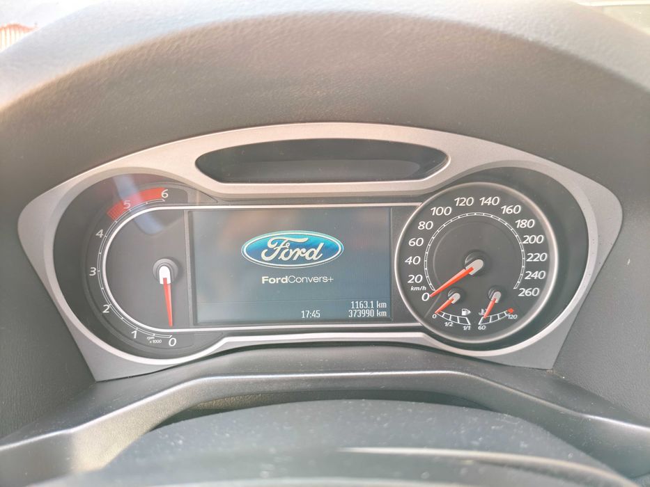 Ford Mondeo Titanium