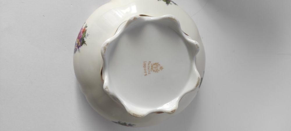 Tillowitz. Cudowna stara porcelanowa bombonierka