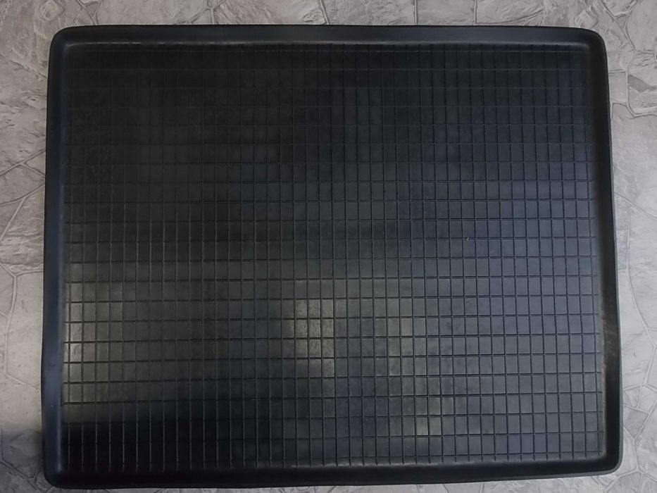 Wykładzina mata bagażnika 100x87 OPEL VW MAZDA Renault Alfa Ford KIA