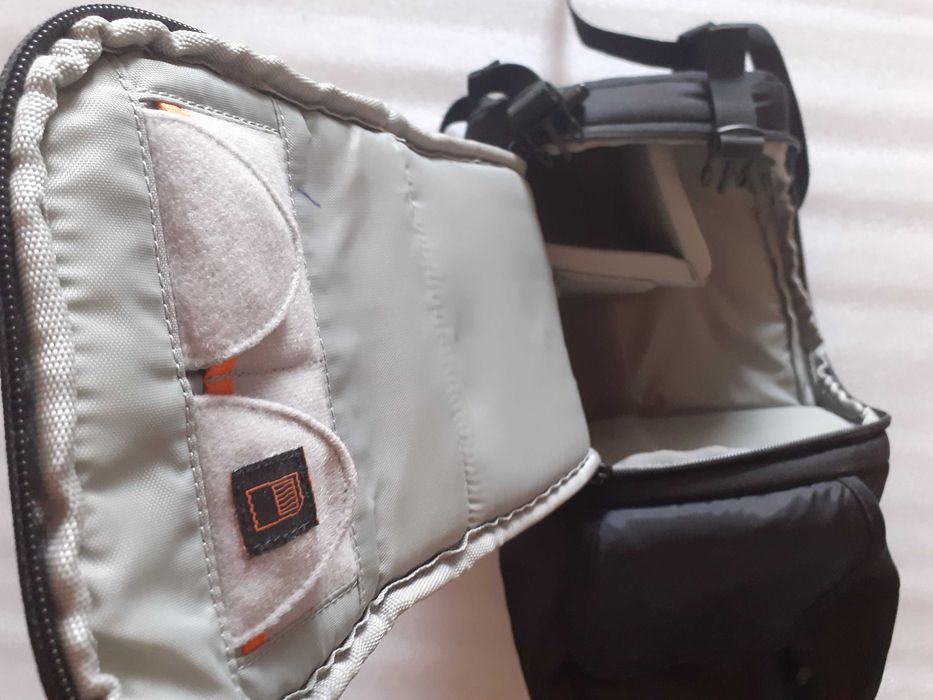 Mochila Lowpro Fastpack 100