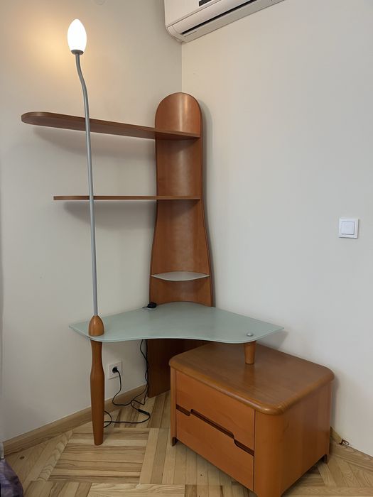 Кутова полиця з тумбочкою, натуральне дерево