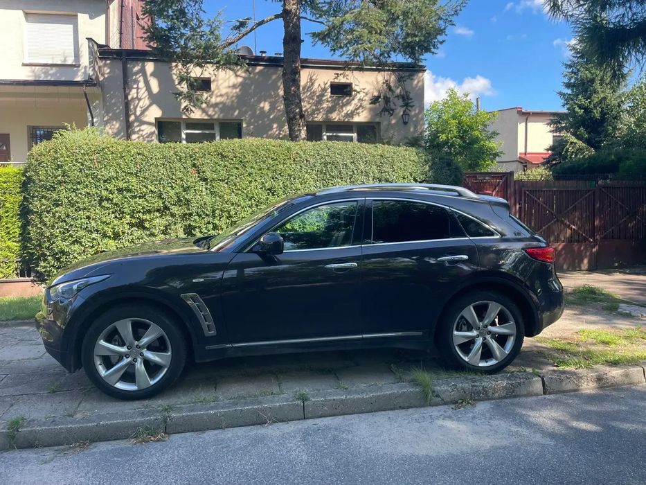 Infiniti FX