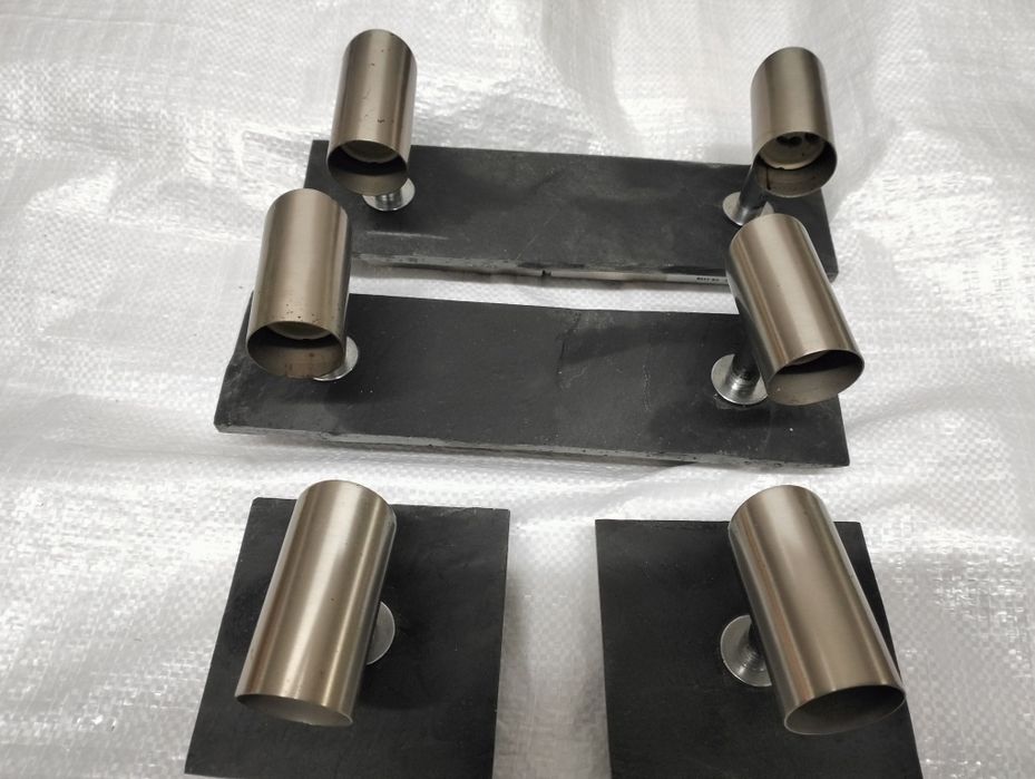 Ceiling-mounted light fixtures set