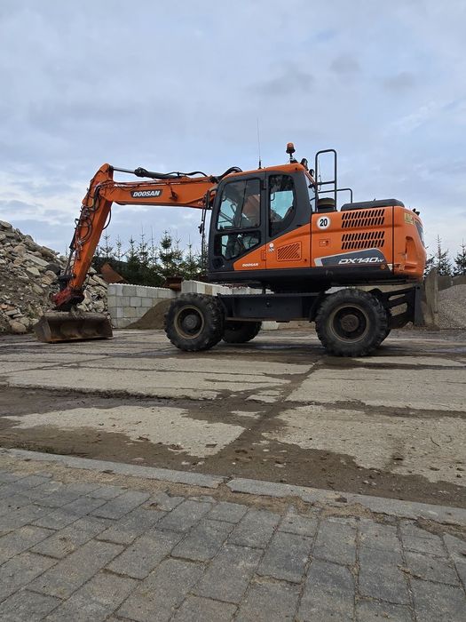 Doosan 140 w5  Koparka doosan 140w5