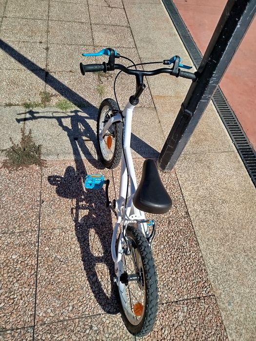 Bicicleta criança roda 16", com rodinhas oferta