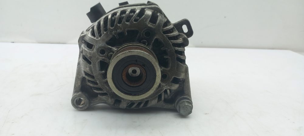 Alternador PEUGEOT 3008 II (M_)