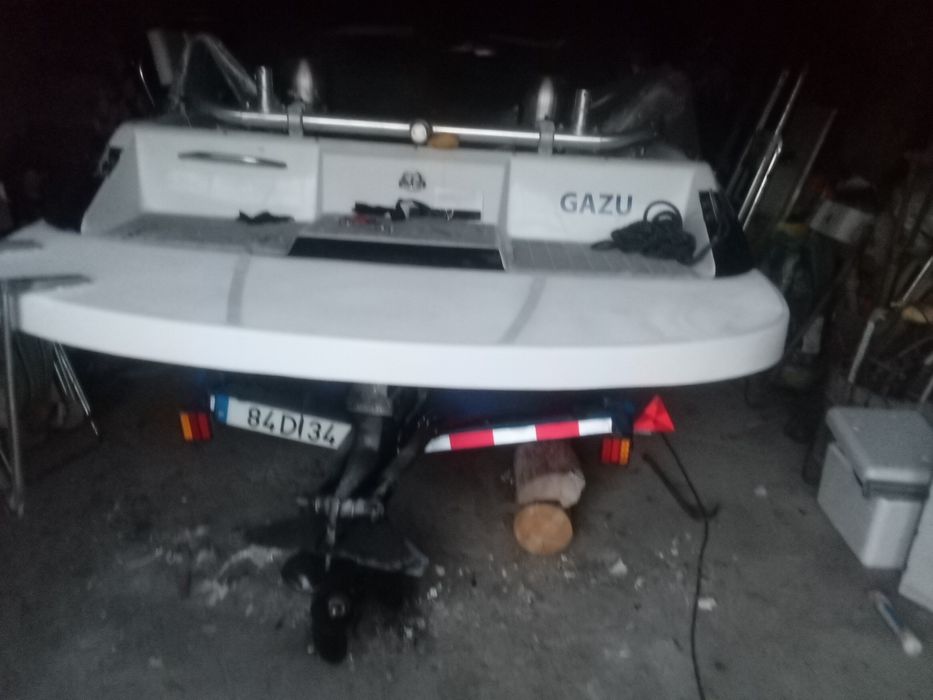 Plataforma para barcos bayleiner e outros