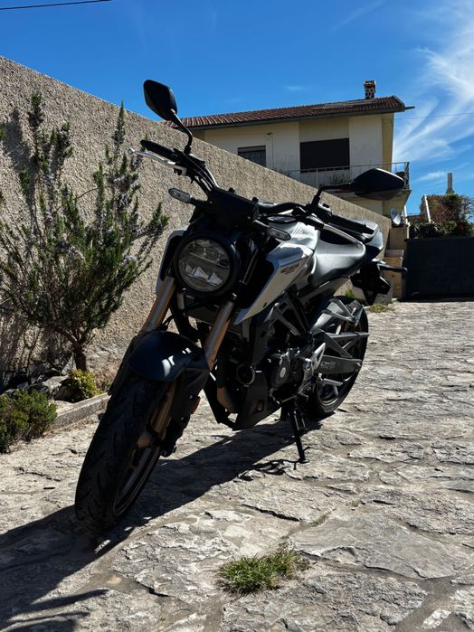 Mota cbr 125cc honda