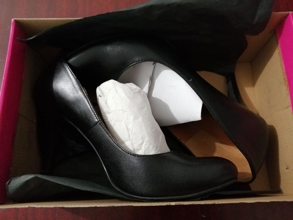 Sapatos de Senhora Salto Alto