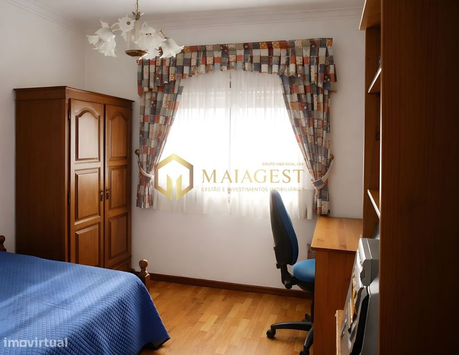 Apartamento T2+1 com lugar de garagem em Vilar de Andorinho