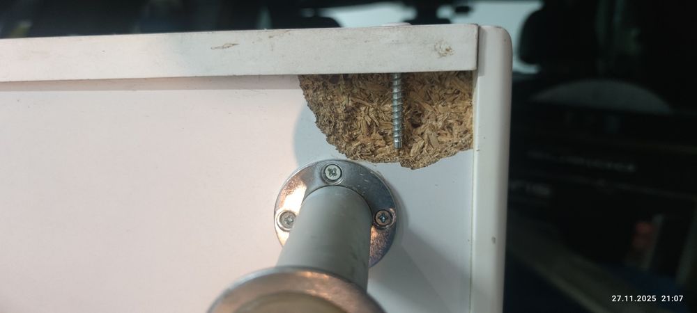 Мийка з тумбою 70 см