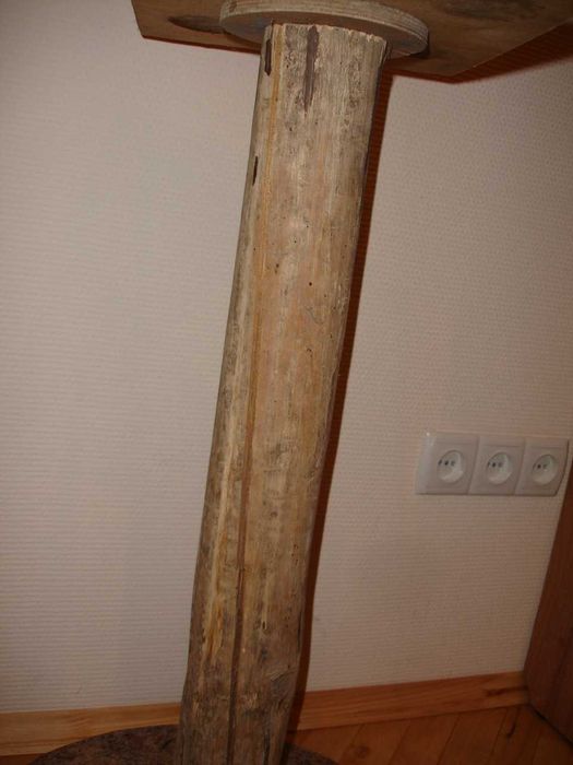 Для КОТА - КІГТЕТОЧКА/драпка (дерево натуральне). Висота 82 см. НОВА.