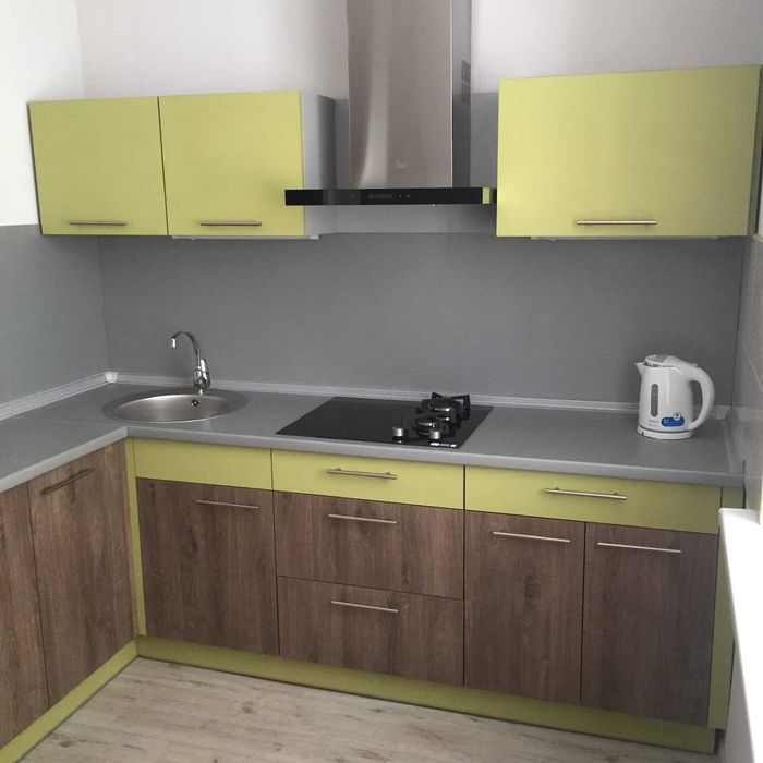 продам двухкомнатную квартиру, район б. Шевченко