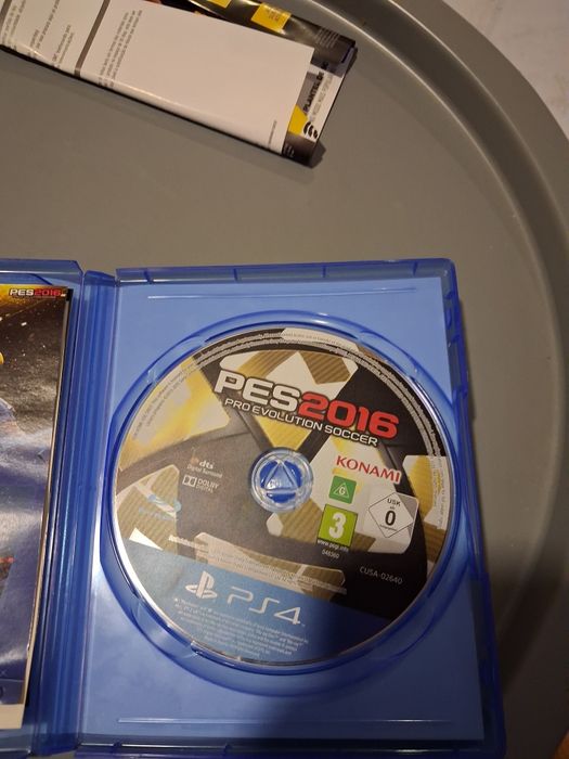 PES 2016 pro evolution soccer PS4