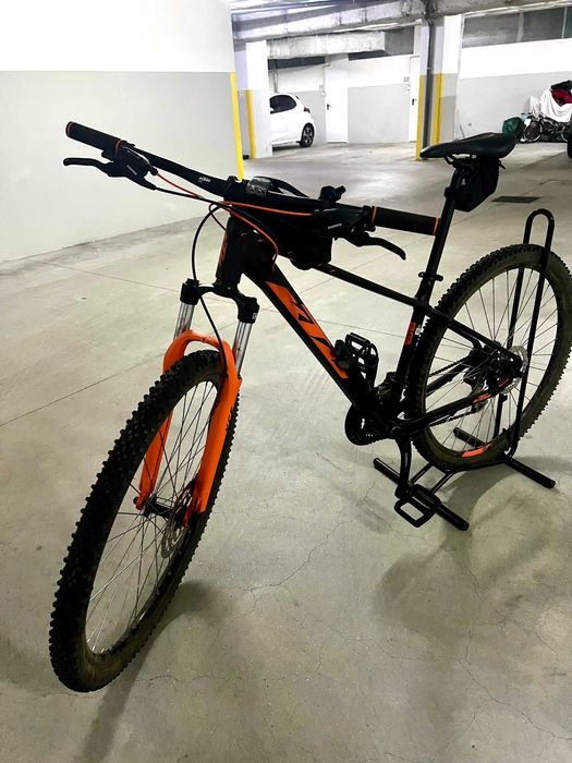 Bicicleta BTT Marca KTM, Modelo Chicago (estado: absolutamente impecável)