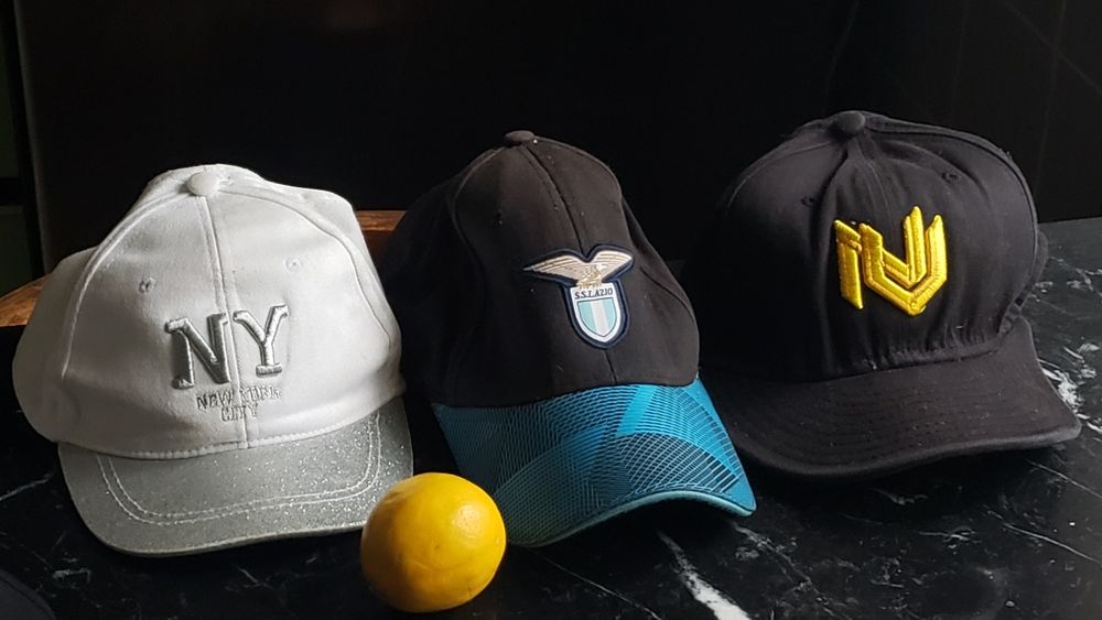 Бейсболки фирменные