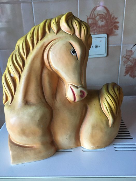 Varias pecas antigas e muito bonitas para variados usos