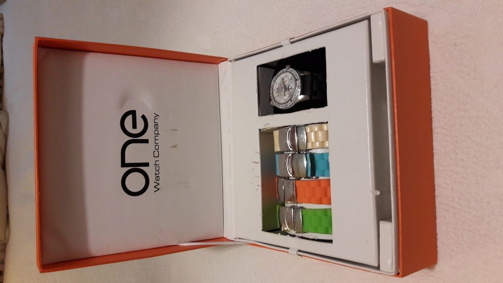Relógio One box watch company