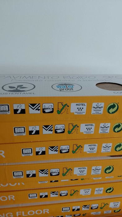 Vendo piso vinílico SPC – Carvalho Tejo