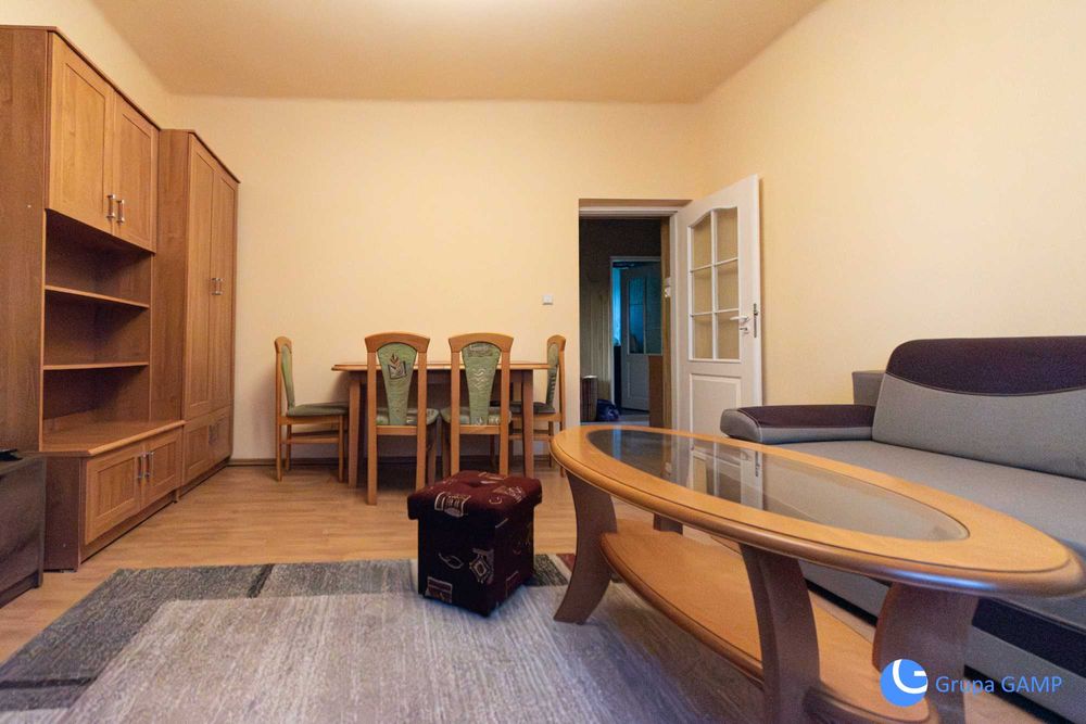 2-pok, osobna kuchnia, 3100 PLN całość- Os. Wandy
