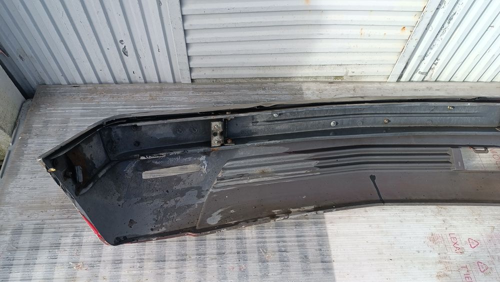 Vendo parachoque de frente Mercedes Benz W 201 ano 1993/98