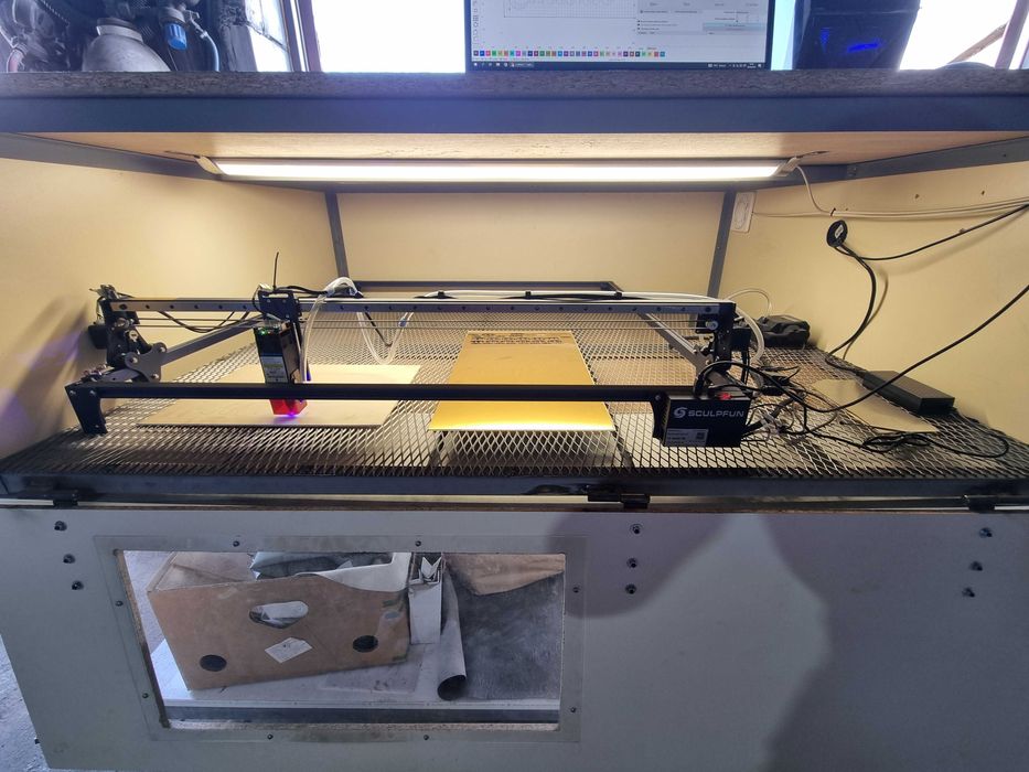 Laser Sculpfun S30 PRO 10wat 935x905mm stół roboczy