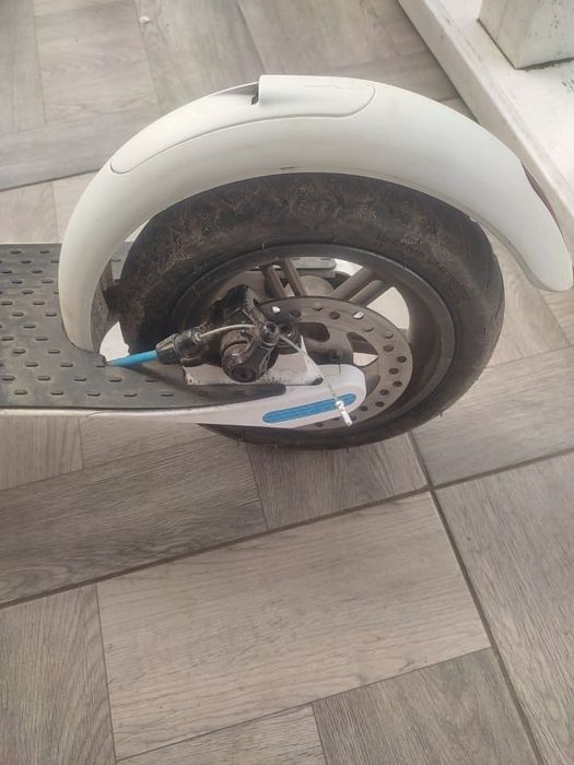 Електросамокат