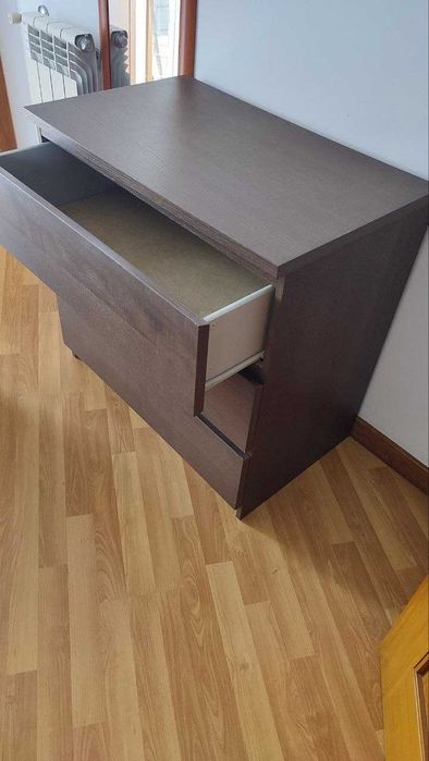 MALM / STORKLINTA - Cómoda c/3 gavetas, castanho escuro/efeito carvalho, 80x77x48 cm