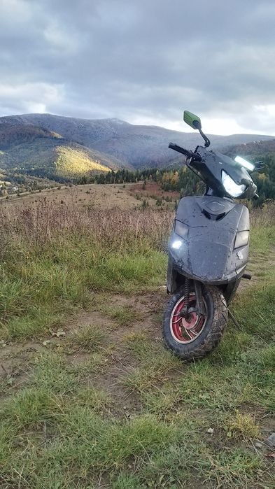 Скутер 80 куб продаю