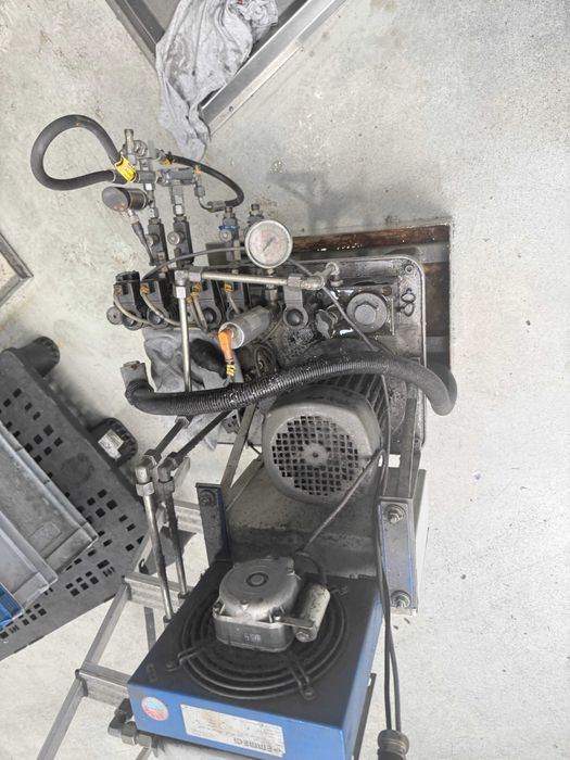 Pionowe centrum obróbcze CNC BROTHER