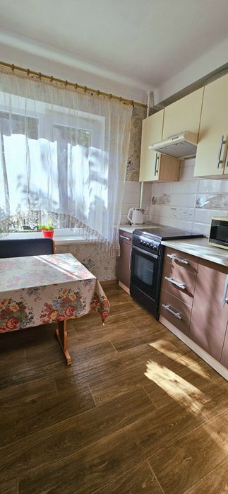 СВІТЛО Є ЗАВЖДИ! Здам подобово 1к кв. Космос, Варус, Обл.,1 Ж/д  л-ня