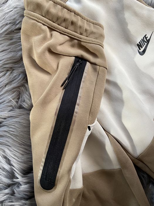 Штани Nike tech fleece