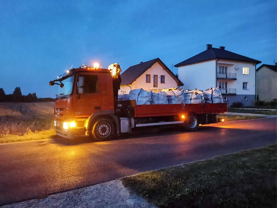 * Usługi HDS * Pomoc Drogowa *