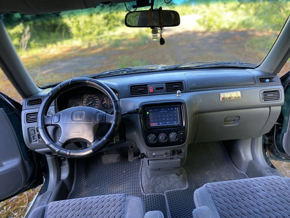 Honda CR-V  2.0 АКПП Бенз-газ