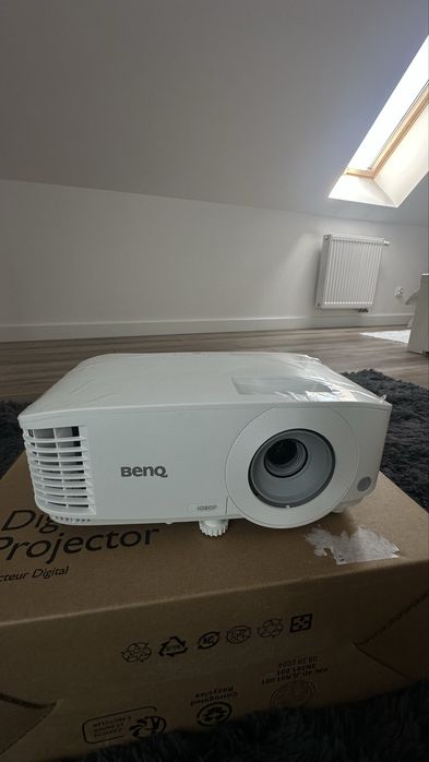 Projektor BenQ MH560 Full HD  – NOWY, zafoliowany, nieużywany