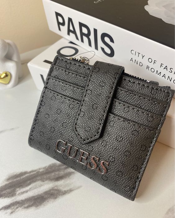 Жіночий темно-сірий гаманець Guess