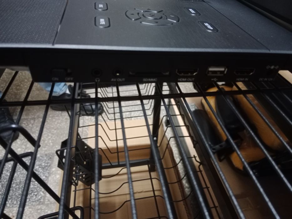 Samochodowy odtwarzacz CD DVD blu-ray