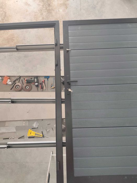 Brama garażowa dwuskrzydłowa rozwierna ocieplana 40mm bramy garażowe panelowe aluminiowe techniczne gospodarcze garażowych drzwi wejściowe skrzydłowe