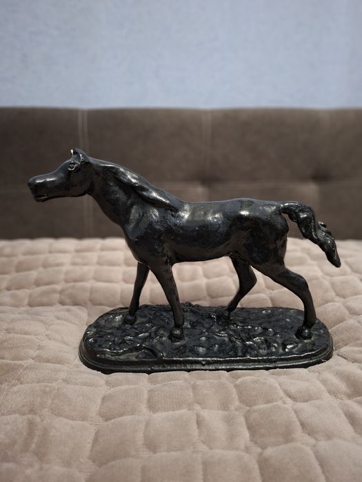 Статуетка Лошадь. Металл.