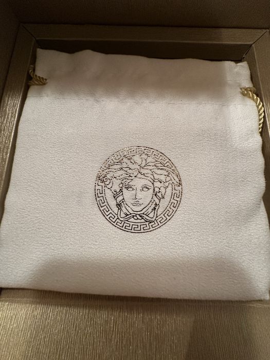 Продам оригінальний годинник Versace V12 Swiss Made