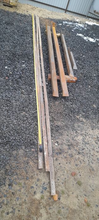 Продам металеві кутники