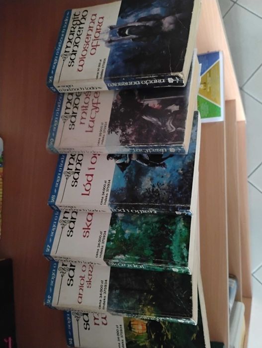 Artykuły używane, saga o ludziach lodu lata 90