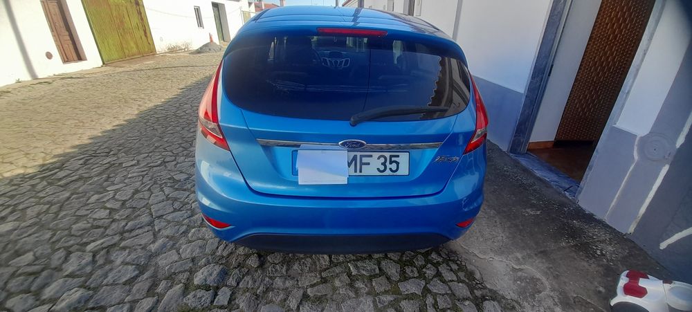 Ford fiesta titanium