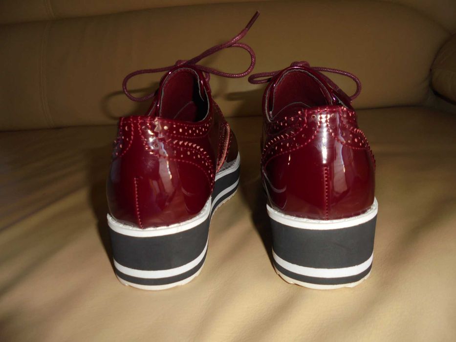 sapatos de mulher novos sem etiqueta