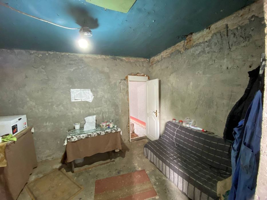 Продаж виробничої будівлі с. Малі Дер