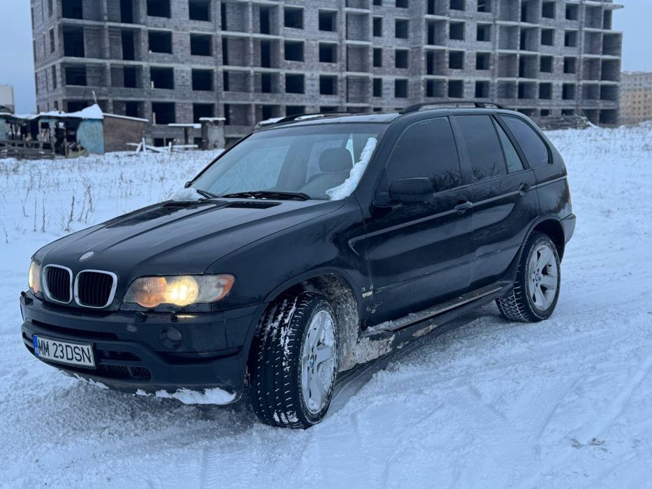 Продам BMW X5 e53