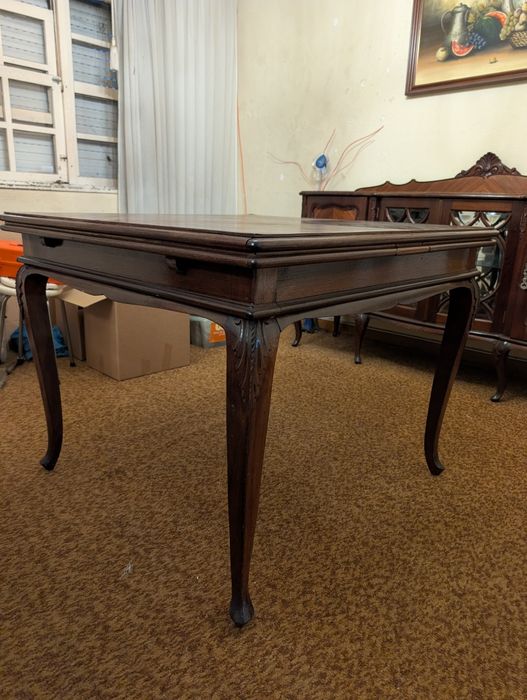 Mesa Extensível Estilo Queen Anne