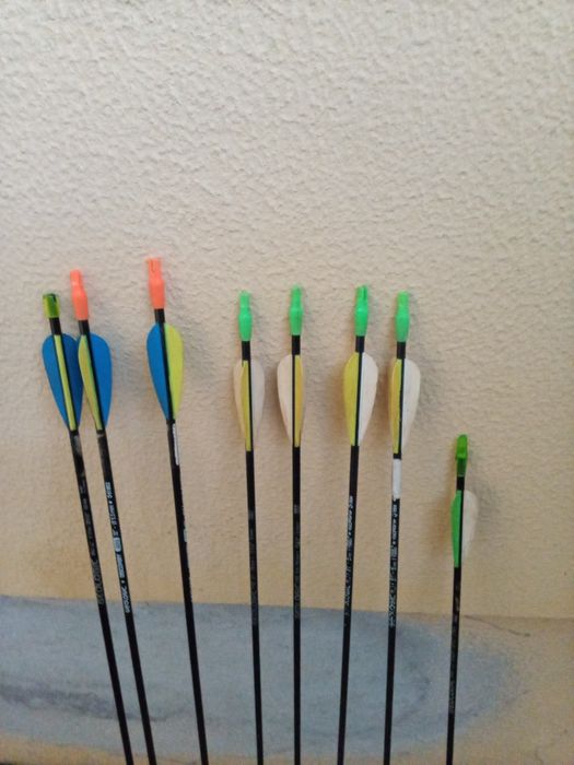 Arco e flechas e alvo